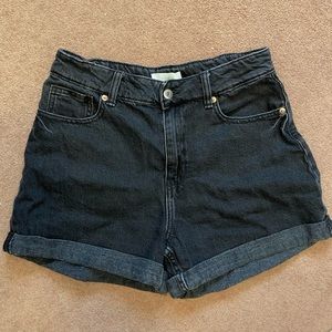 H&M denim shorts